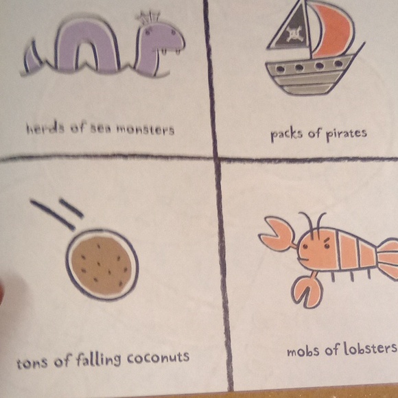 Scholastic Scaredy Squirrel at the beach 16/pgs - Picture 7 of 9